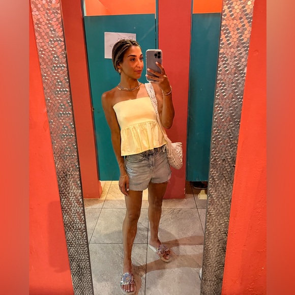 Loved Items for Less - Picture 8 of 10